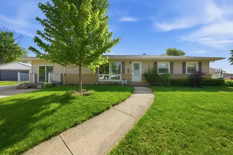 14601 Birch St, Orland Park, IL 60462