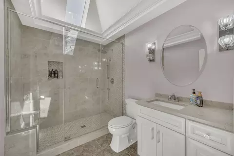 Bath - 3761 Wintergreen Ter, Algonquin, IL 60102 photo 6 of 7