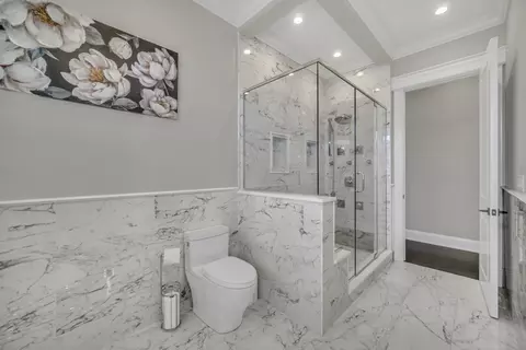 Bath - 3761 Wintergreen Ter, Algonquin, IL 60102 photo 5 of 7