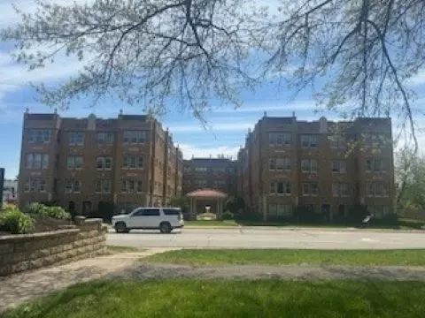 1632 18th Ave #5, Rock Island, IL 61201