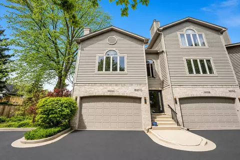1829 Wilmette Ave #C, Wilmette, IL 60091
