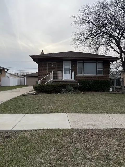 7842 Sholer Ave, Bridgeview, IL 60455