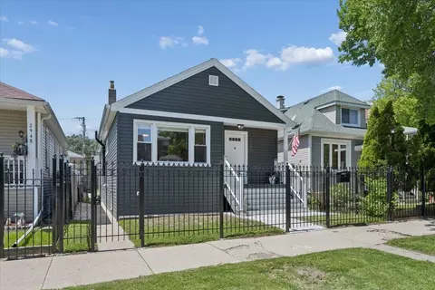 2952 N Mobile Ave, Chicago, IL 60634