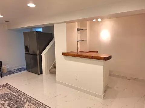 Kitchen - 227 Juneway Ter, Lake Bluff, IL 60044 photo 1 of 1