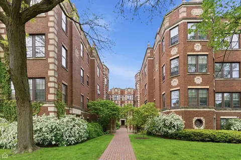 356 Ridge Ave #6-1, Evanston, IL 60202