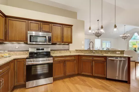 Kitchen - 23916 W Dayfield Dr, Plainfield, IL 60586 photo 1 of 3