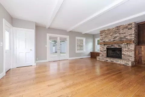 Living - 12 Norbloom Ave, Bloomington, IL 61701 photo 5 of 7