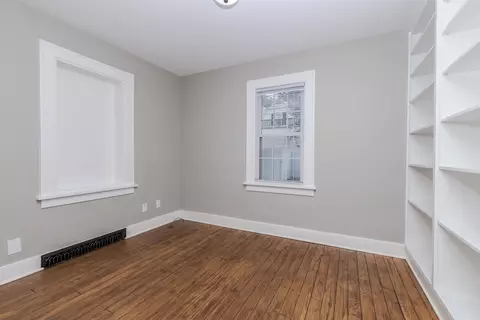 Bedroom - 12 Norbloom Ave, Bloomington, IL 61701 photo 1 of 7