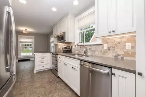 Kitchen - 12 Norbloom Ave, Bloomington, IL 61701 photo 5 of 5
