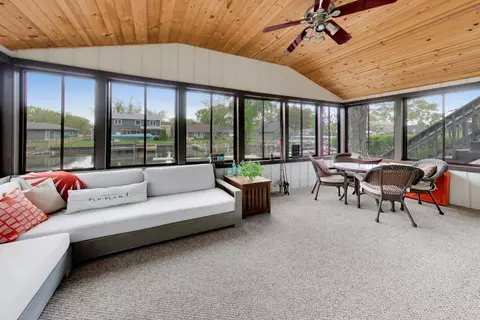 Exterior - 3006 Miller Dr, Mchenry, IL 60050 photo 4 of 8