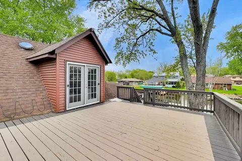 Exterior - 3006 Miller Dr, Mchenry, IL 60050 photo 3 of 8