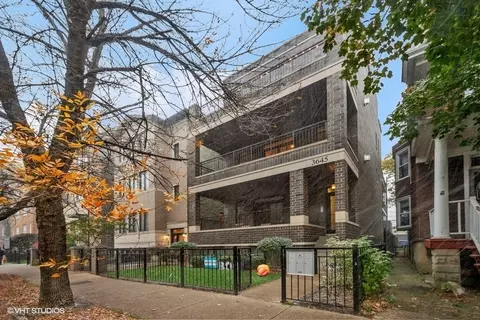 3645 N Damen Ave #2, Chicago, IL 60618