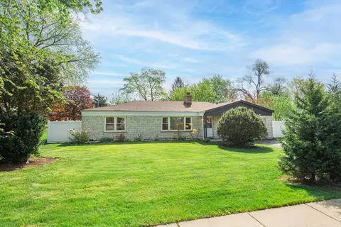 2307 N Arlington Heights Rd, Arlington Heights, IL 60004