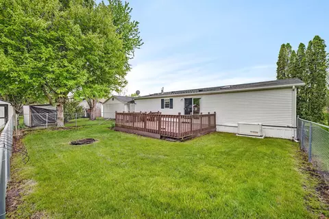 Exterior - 2910 E 11th Rd, Ottawa, IL 61350 photo 5 of 8