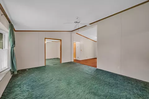 Living - 2910 E 11th Rd, Ottawa, IL 61350 photo 1 of 4