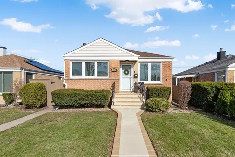 3539 Sunset Ln, Franklin Park, IL 60131