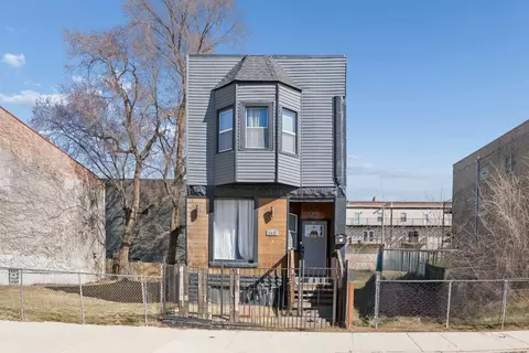 4411 S Calumet Ave, Chicago, IL 60653