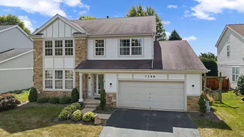 7299 Dada Dr, Gurnee, IL 60031