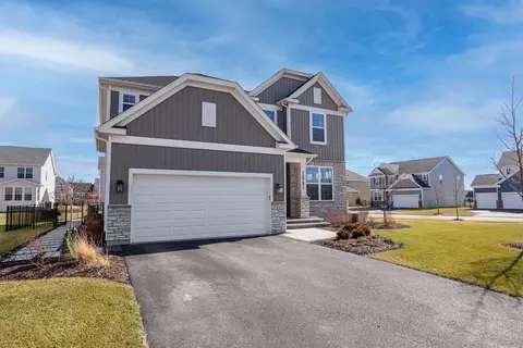 Exterior - 12751 S Grace Ln, Plainfield, IL 60585 photo 4 of 13