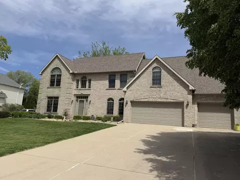 3108 Rusty Ln, Bloomington, IL 61704