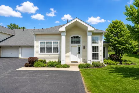 9430 Lenox Ln #23D, Village Of Lakewood, IL 60014