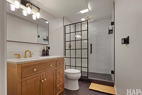 Bath - 1849 Amarillo Blvd, Elgin, IL 60124 photo 2 of 5