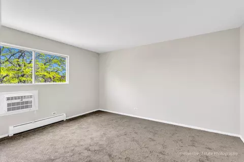 Bedroom - 2506 Algonquin Rd #18, Rolling Meadows, IL 60008 photo 1 of 4