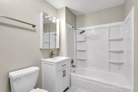 Bath - 2506 Algonquin Rd #18, Rolling Meadows, IL 60008 photo 1 of 1