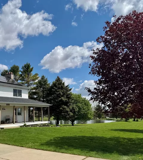 Exterior - 13818 Thayer Rd, Hebron, IL 60034 photo 6 of 18