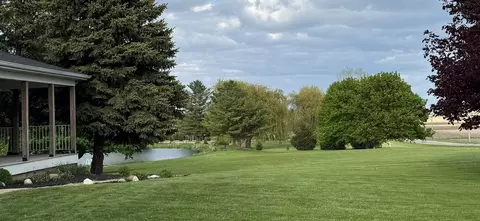 Exterior - 13818 Thayer Rd, Hebron, IL 60034 photo 10 of 18