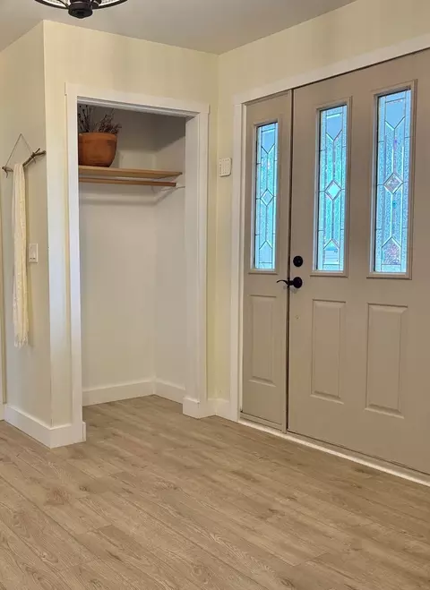 Entry Way - 13818 Thayer Rd, Hebron, IL 60034 photo 1 of 1