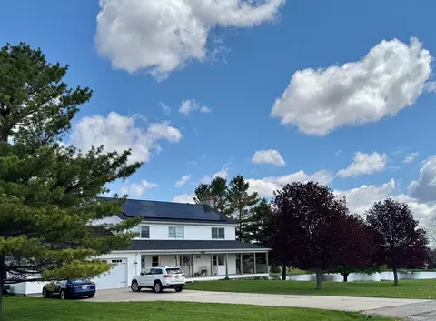 Exterior - 13818 Thayer Rd, Hebron, IL 60034 photo 1 of 18