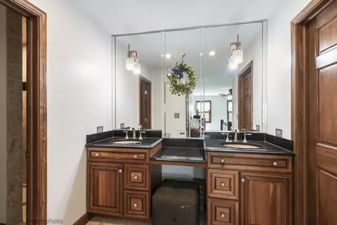 3780 Anjou Ln, Hoffman Estates, IL 60192 photo 19