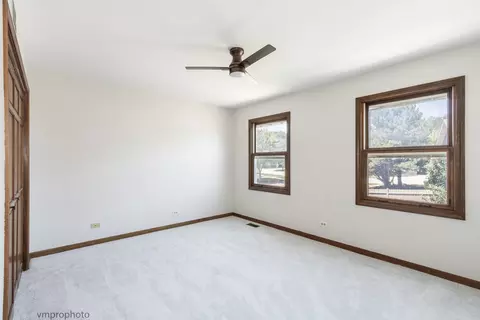 3780 Anjou Ln, Hoffman Estates, IL 60192 photo 23