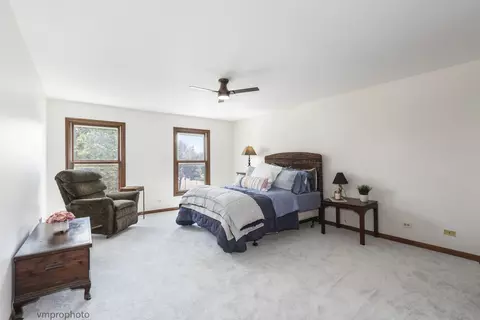 3780 Anjou Ln, Hoffman Estates, IL 60192 photo 20