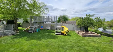 Exterior - 4730 W Lilac Ave, Monee, IL 60449 photo 8 of 11