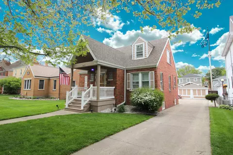 10837 S Trumbull Ave, Chicago, IL 60655