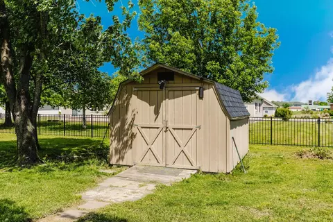 Exterior - 3216 Palomino Ct, Herrin, IL 62948 photo 9 of 9