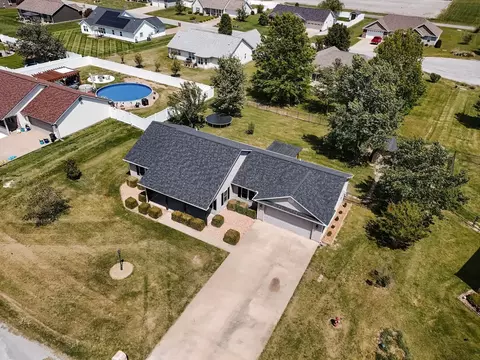 View/Area - 3216 Palomino Ct, Herrin, IL 62948 photo 3 of 4
