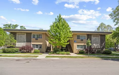 135 S Kenilworth Ave #10, Oak Park, IL 60302