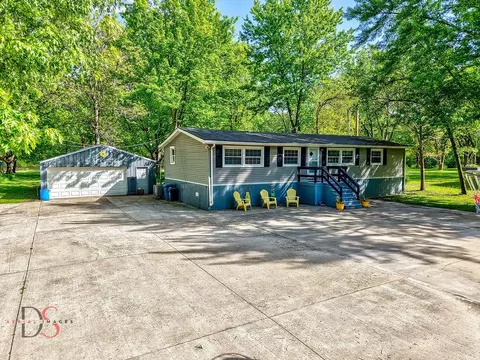 1906 N 2959th Rd, Ottawa, IL 61350