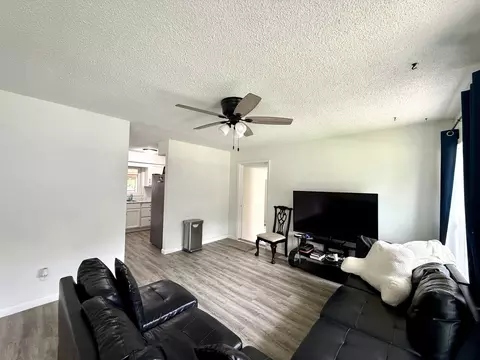 Living - 1630 Harper Dr, Rantoul, IL 61866 photo 1 of 2