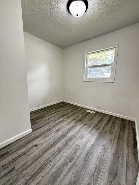 Bedroom - 1630 Harper Dr, Rantoul, IL 61866 photo 3 of 3