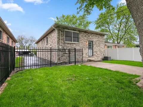 Exterior - 14909 Martin Luther King Jr Dr, Dolton, IL 60419 photo 3 of 3