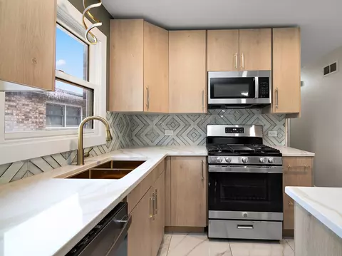 Kitchen - 14909 Martin Luther King Jr Dr, Dolton, IL 60419 photo 1 of 3