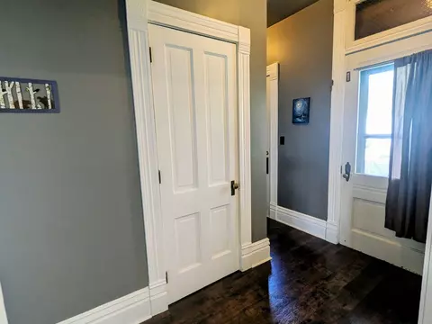 Entry Way - 407 S Cherry St, Morrison, IL 61270 photo 1 of 2