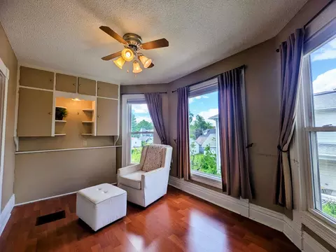 Living - 407 S Cherry St, Morrison, IL 61270 photo 3 of 3