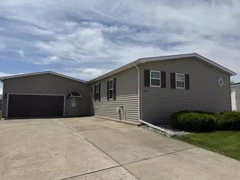 5127 Lucille Dr, Monee, IL 60449