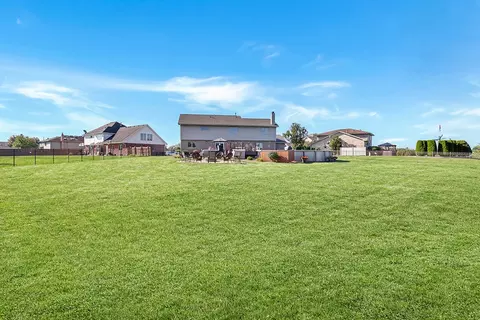 Exterior - 19142 Brompton Ct, Mokena, IL 60448 photo 7 of 7