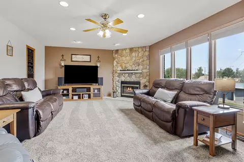 Living - 19142 Brompton Ct, Mokena, IL 60448 photo 1 of 4